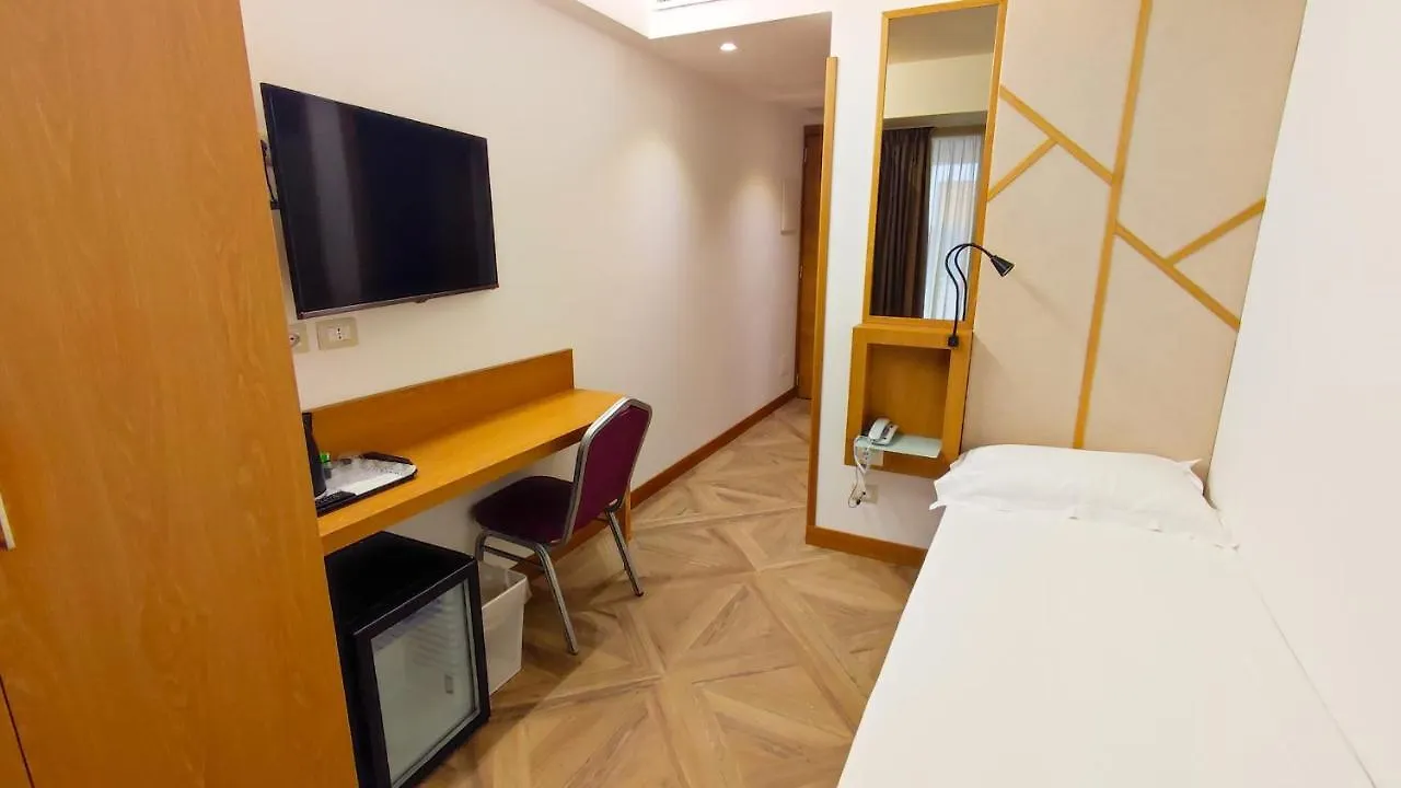 Catania Sea Palace Hotel 4*,